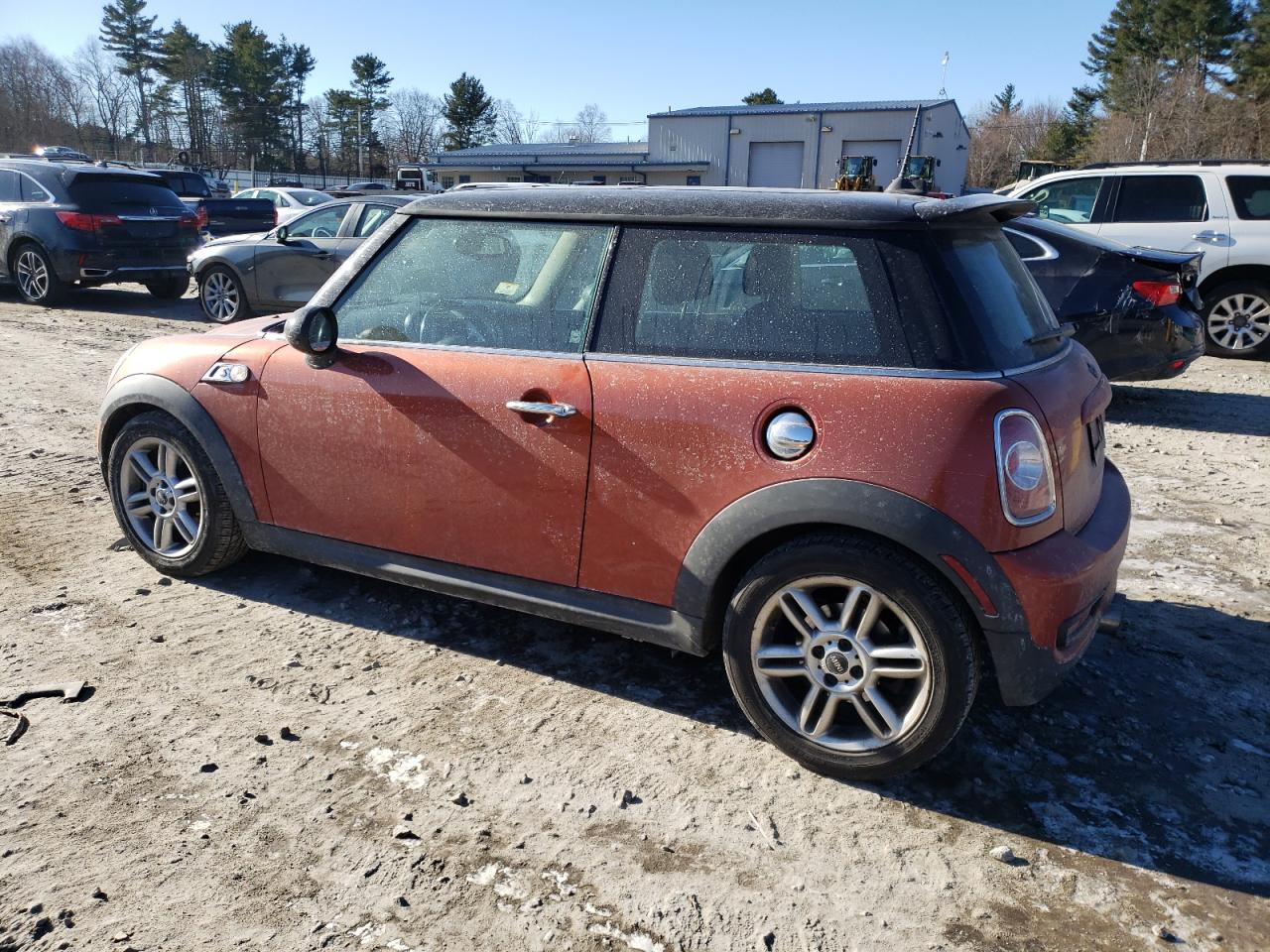 2011 MINI Cooper - Image 2