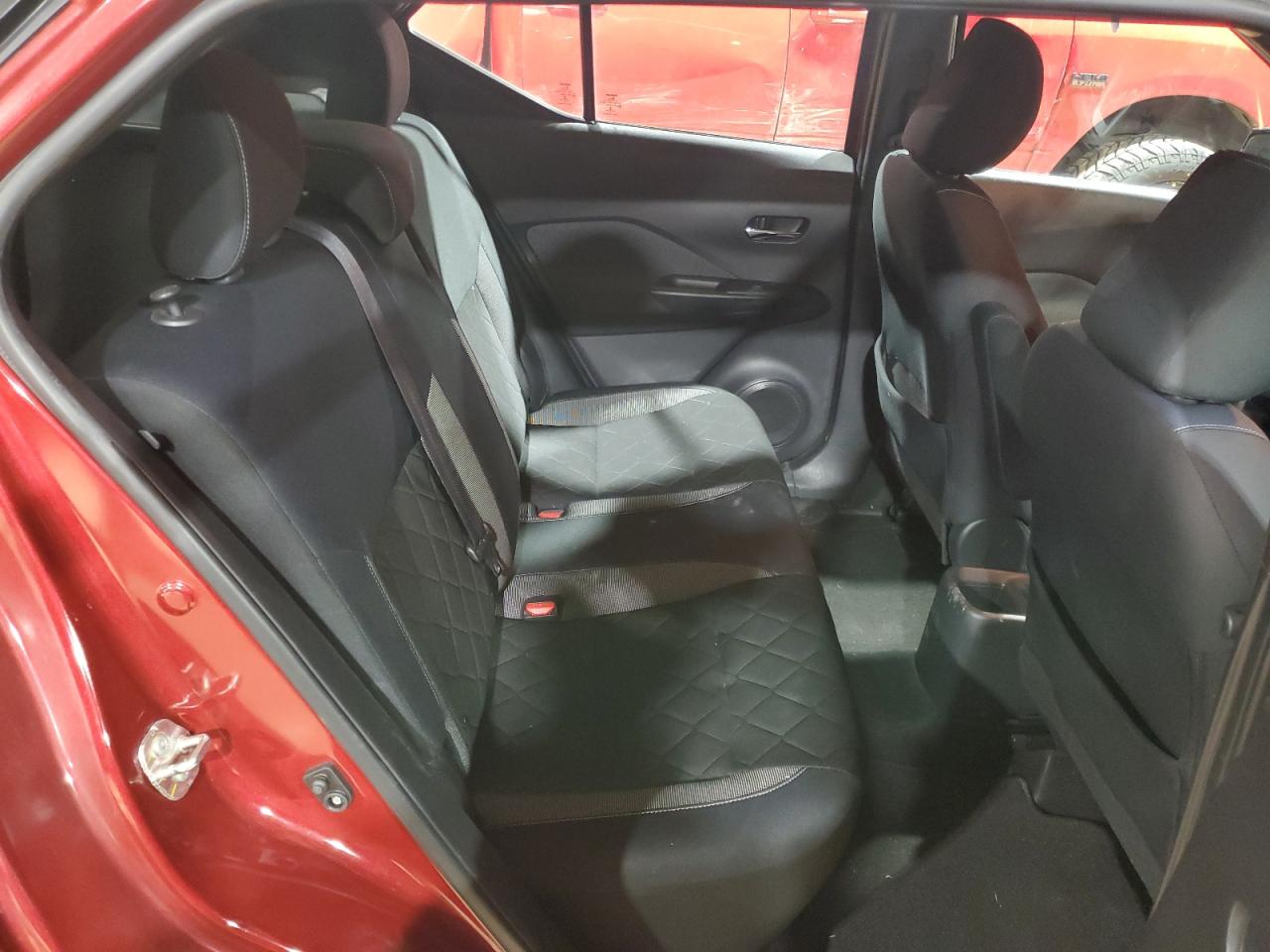 2019 Nissan Kicks - Image 11