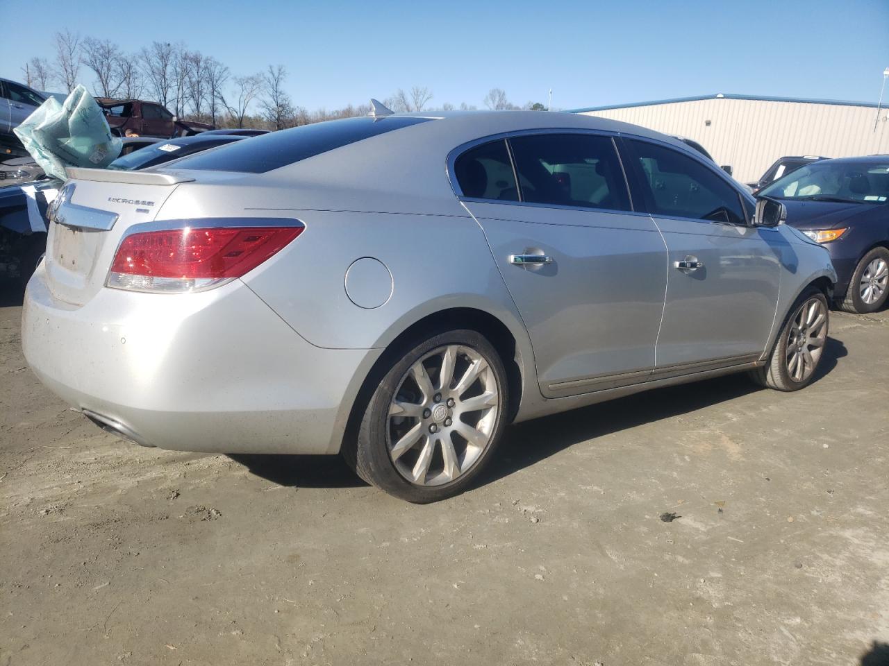 2010 Buick LaCrosse - Image 3