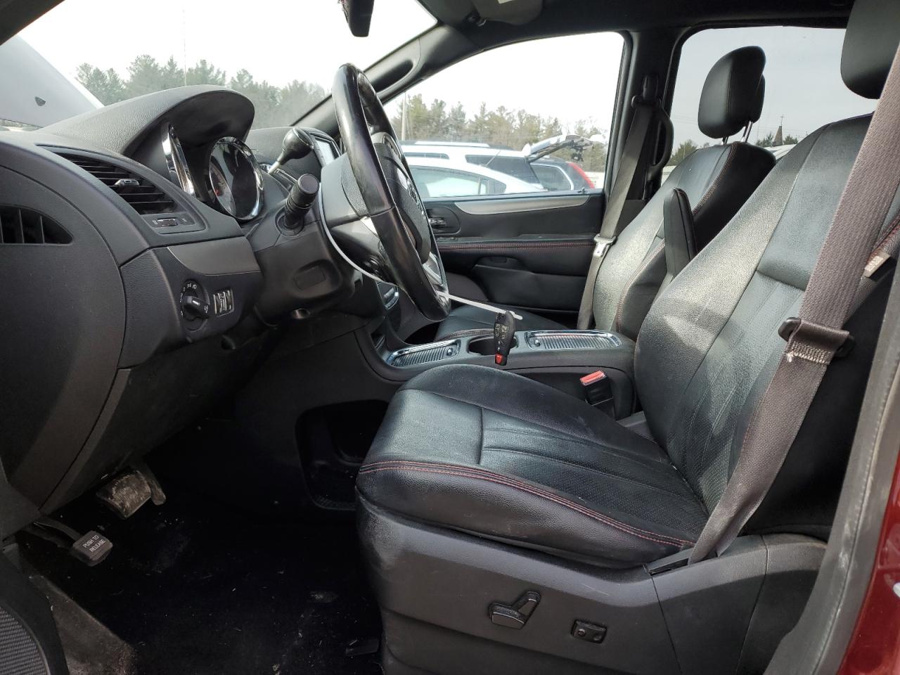 2019 Dodge Caravan - Image 7