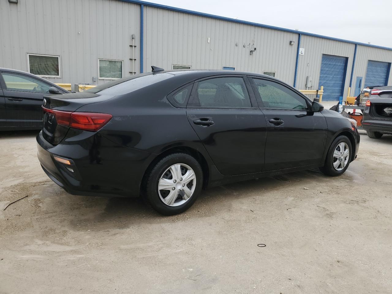 2021 Kia Forte - Image 3