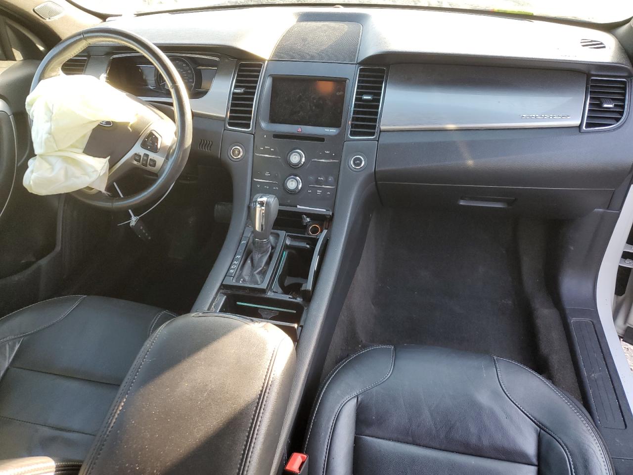 2013 Ford Taurus - Image 8