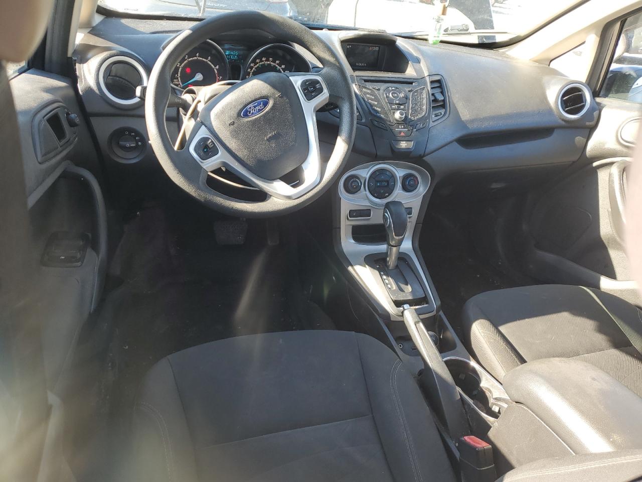 2018 Ford Fiesta - Image 8