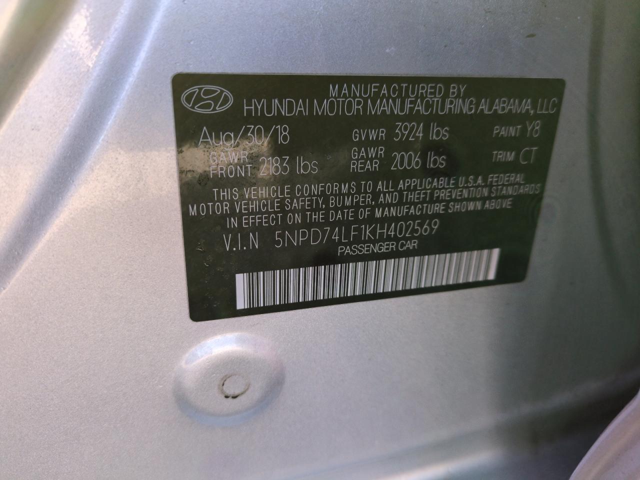 2019 Hyundai Elantra - Image 14