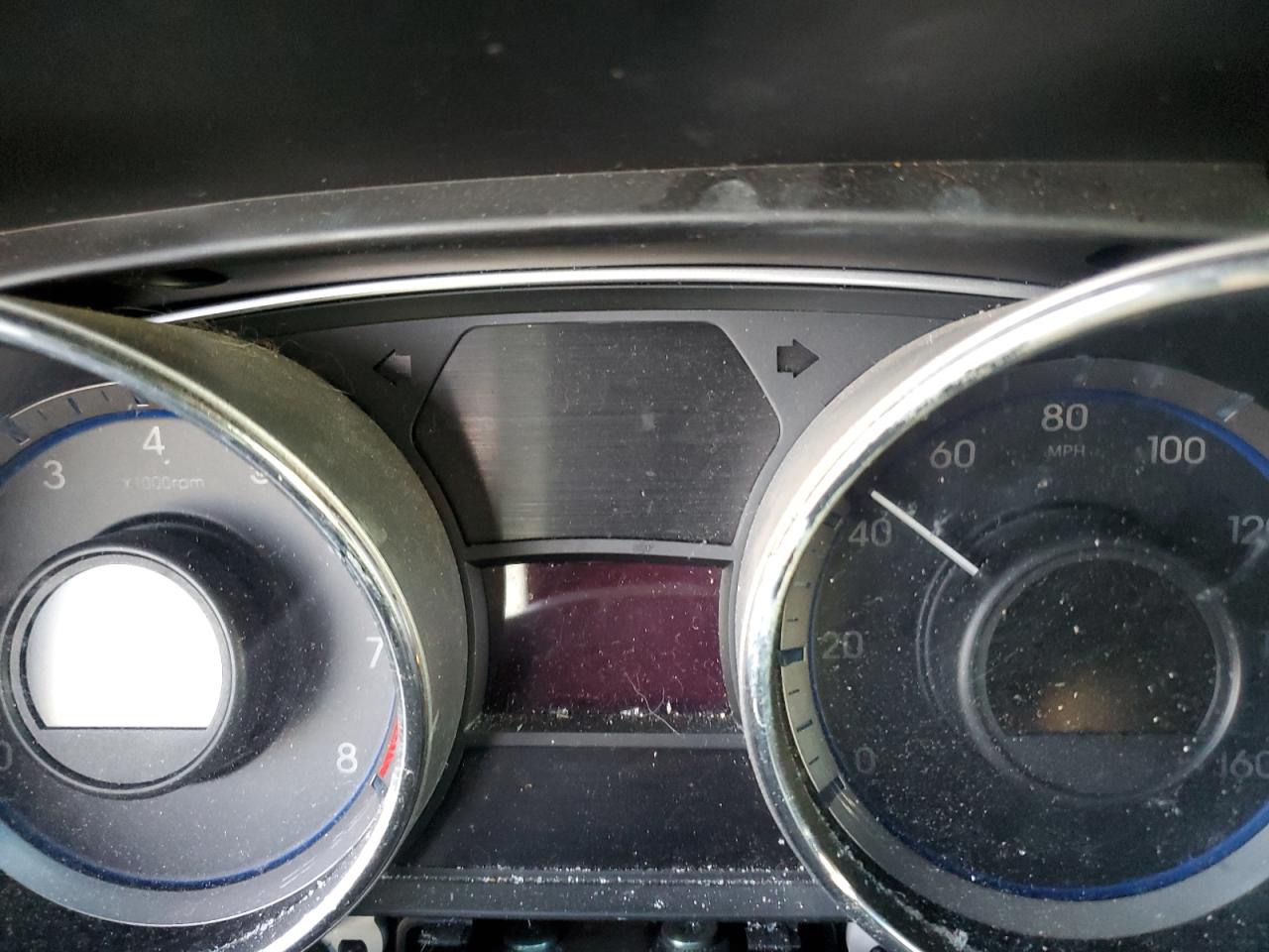 2013 Hyundai Sonata - Image 9
