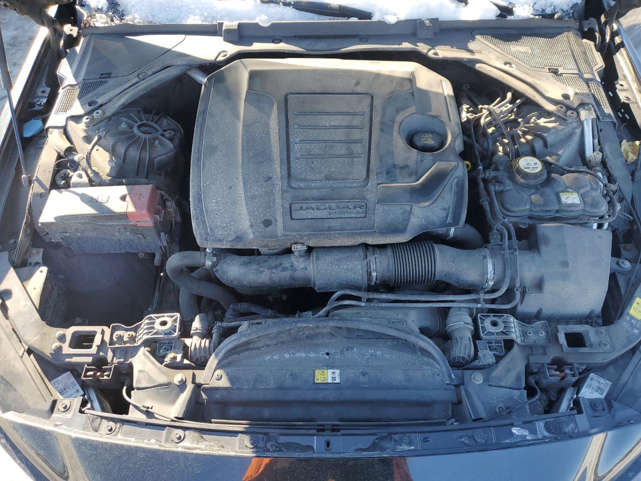 2018 Jaguar XE - Image 11