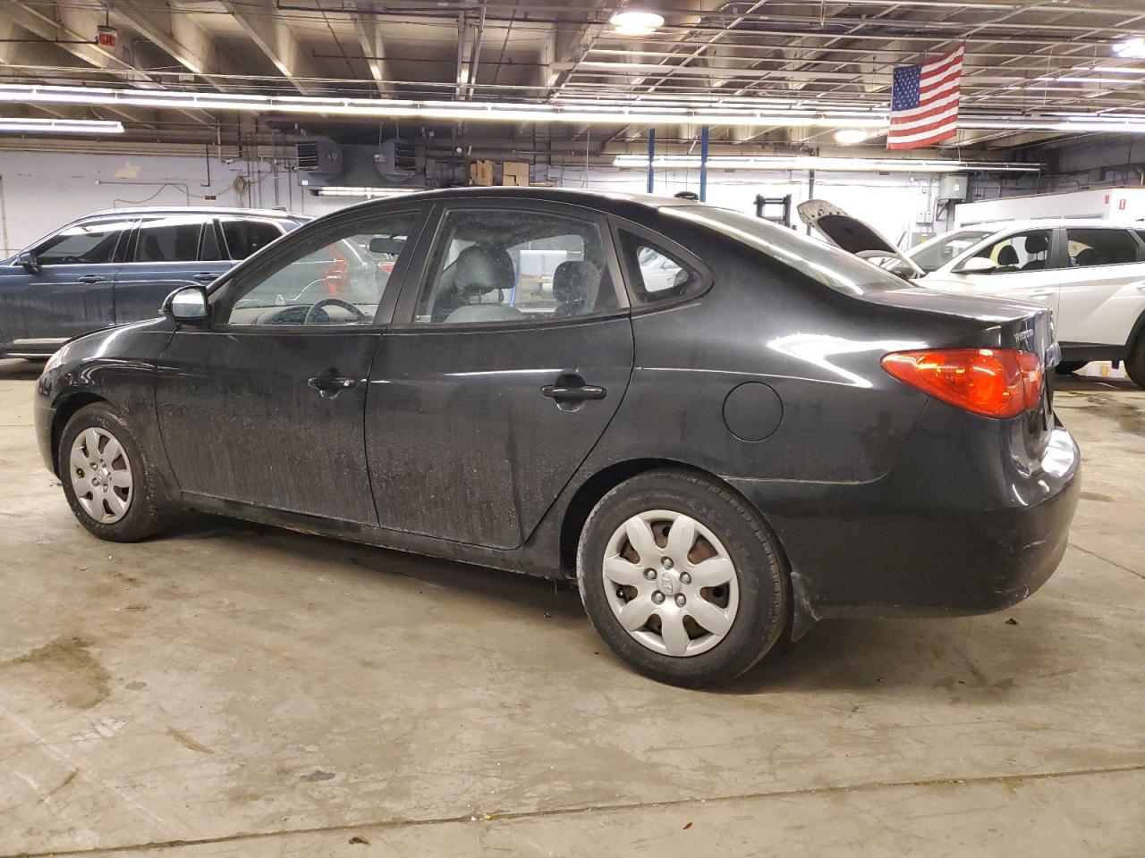 2008 Hyundai Elantra - Image 2