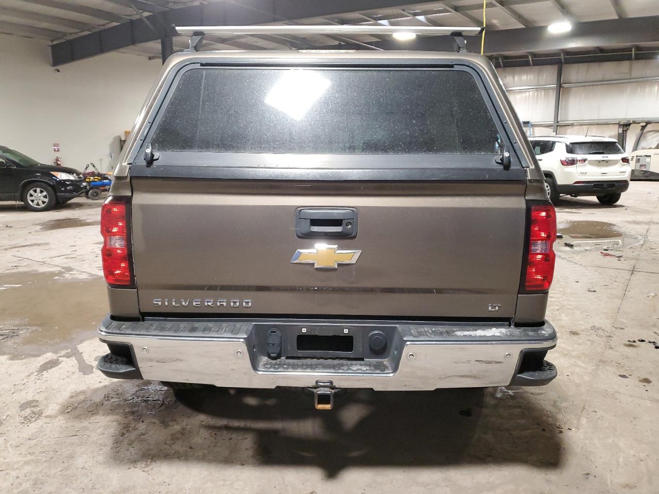 2015 Chevrolet Silverado - Image 6