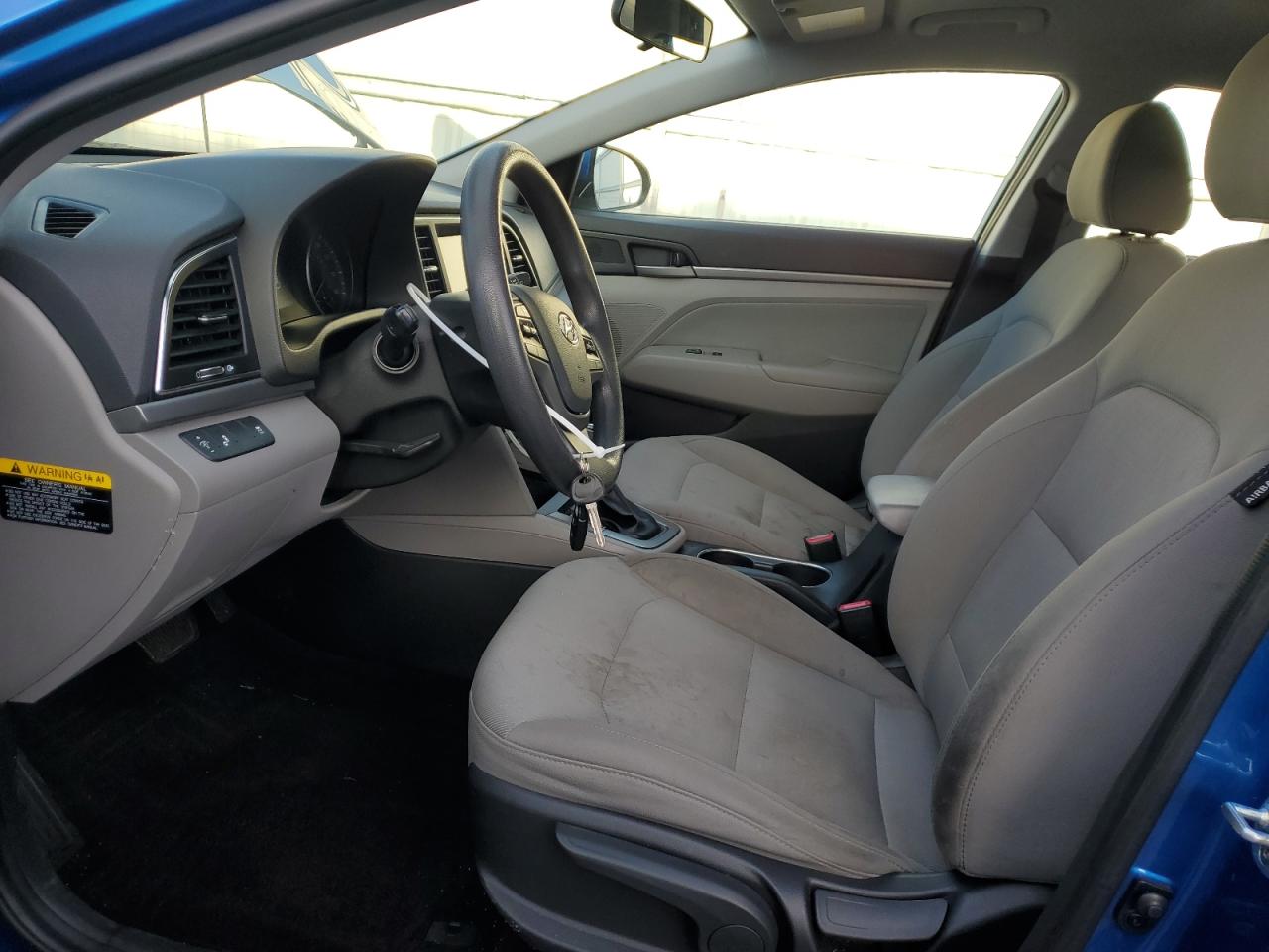 2018 Hyundai Elantra - Image 7