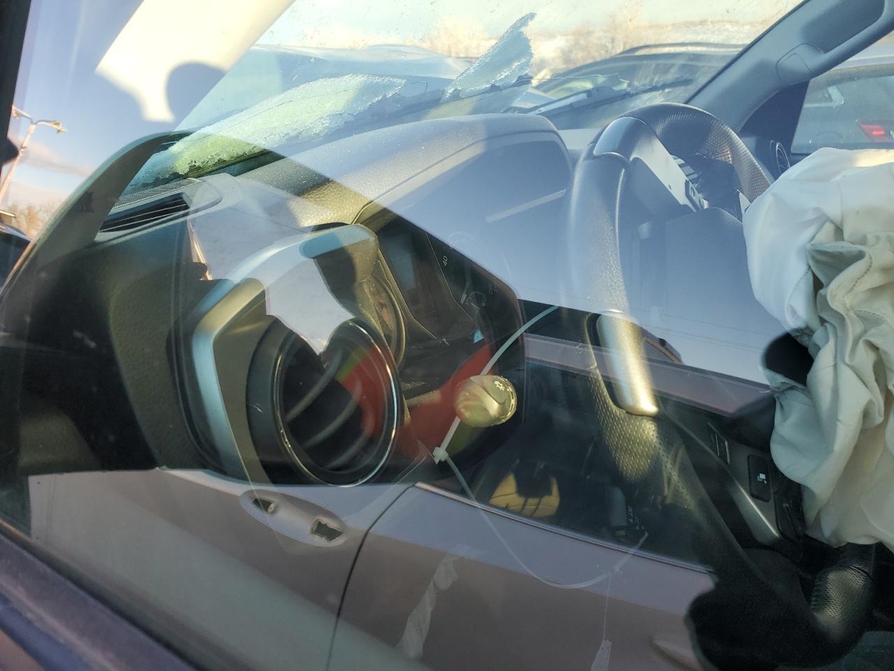 2019 Toyota Tacoma - Image 9
