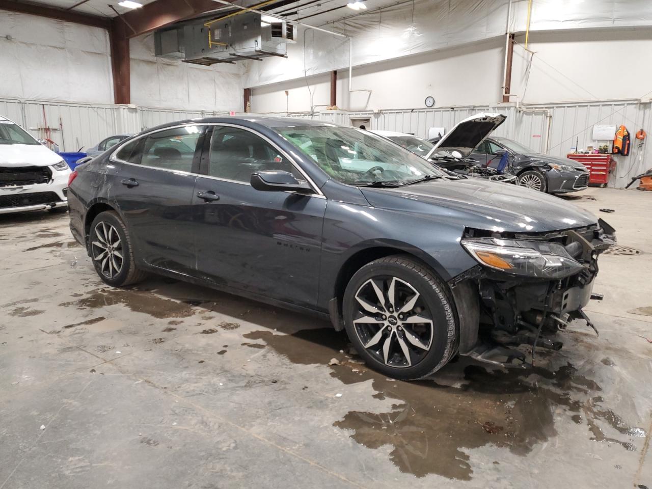 2020 Chevrolet Malibu - Image 4