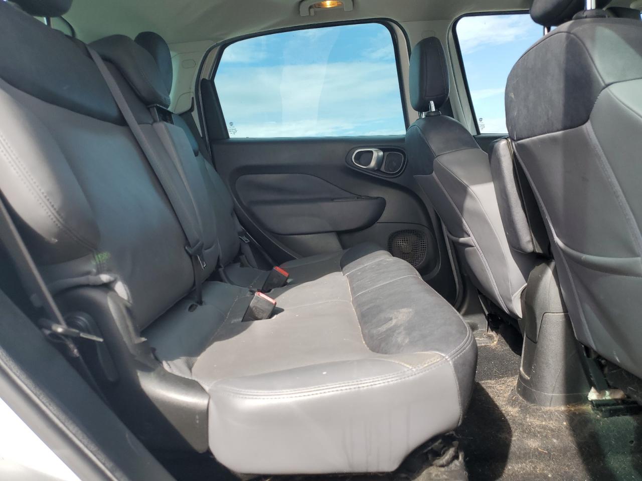 2014 Fiat 500 - Image 11