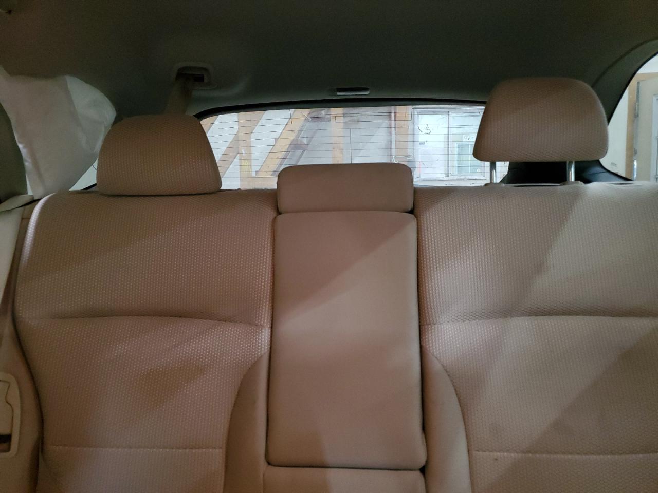 2016 Subaru Outback - Image 10