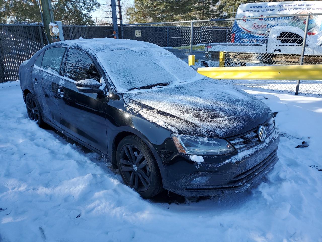 2018 Volkswagen Jetta - Image 4