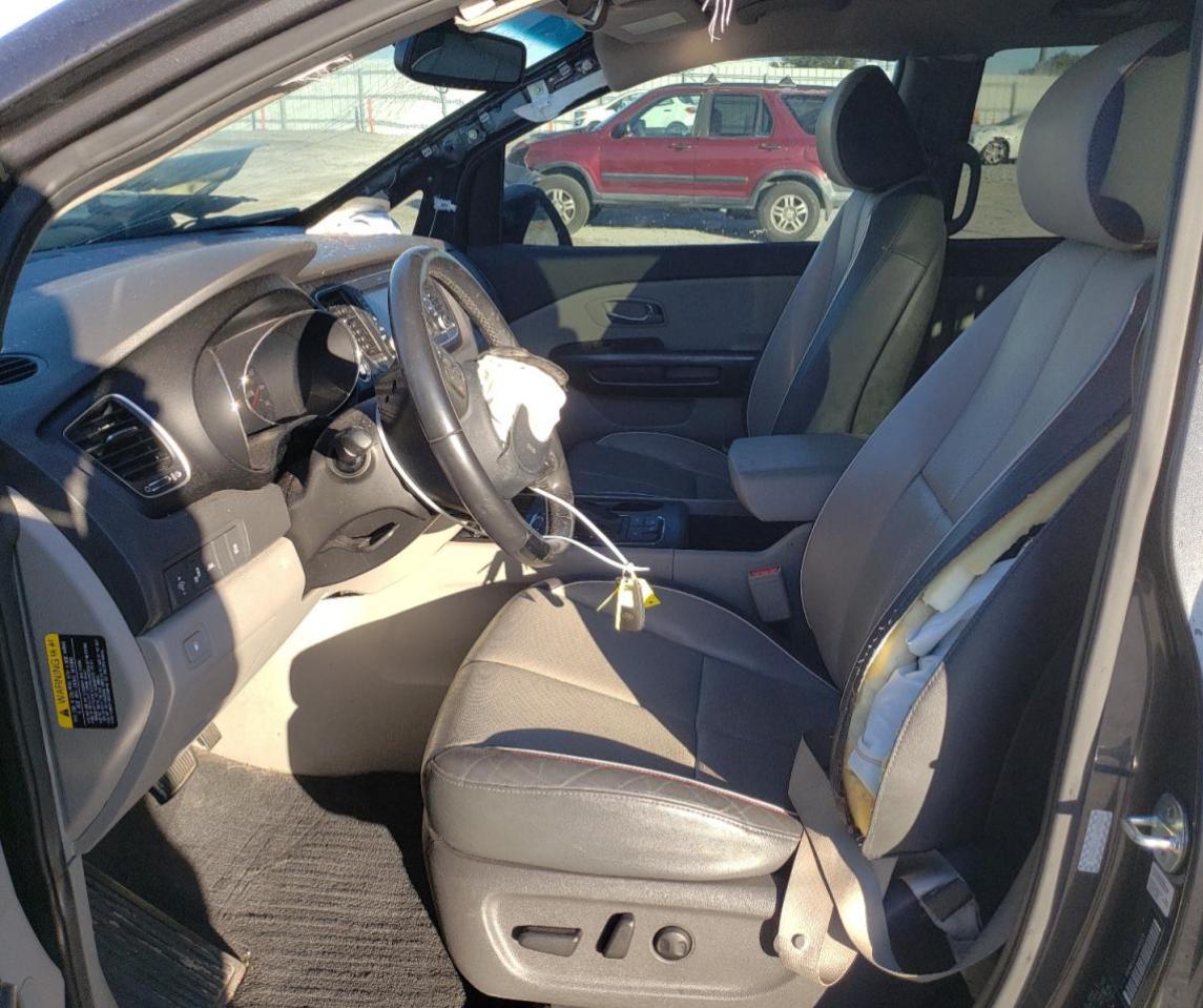 2018 Kia Sedona - Image 7