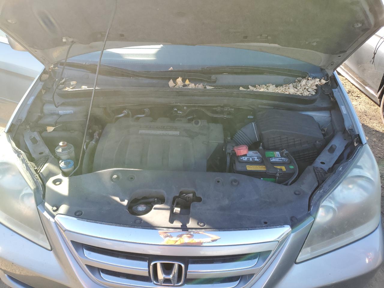 2005 Honda Odyssey - Image 12