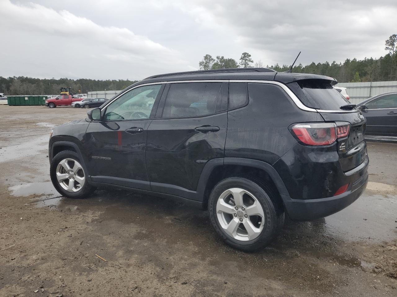 2019 Jeep Compass - Image 2