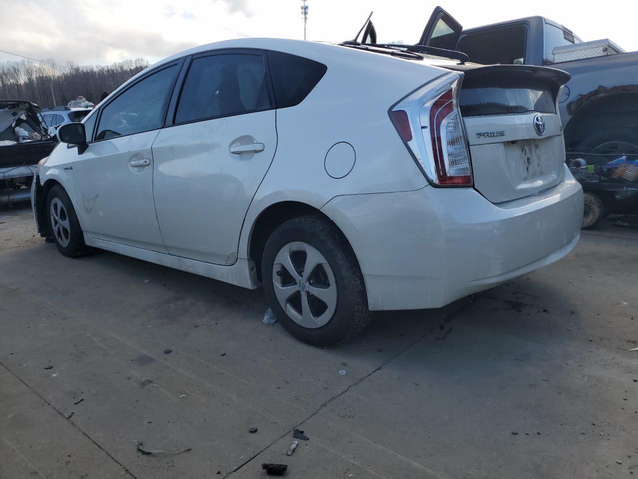2013 Toyota Prius - Image 2