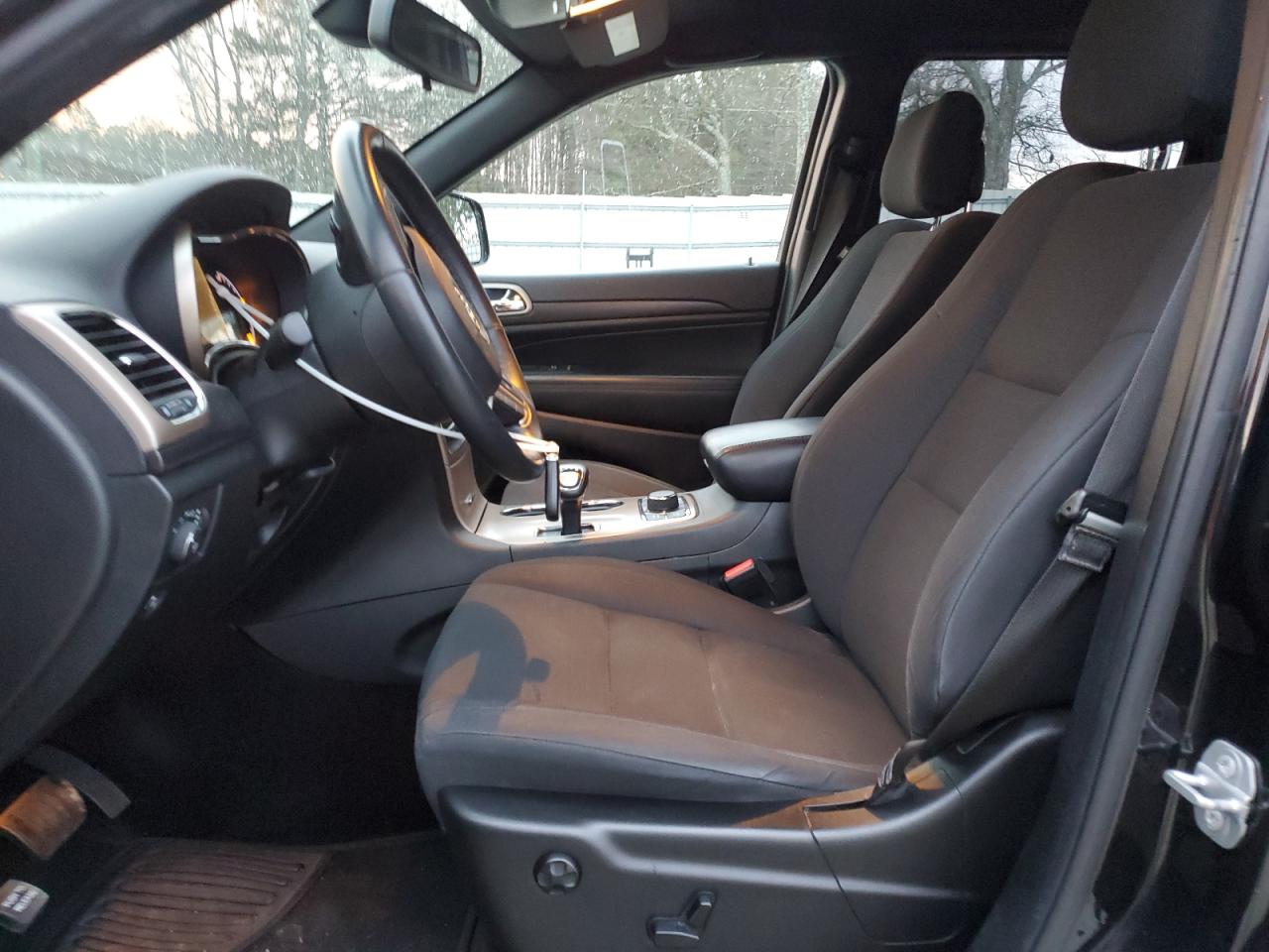 2015 Jeep Grand Cherokee - Image 7