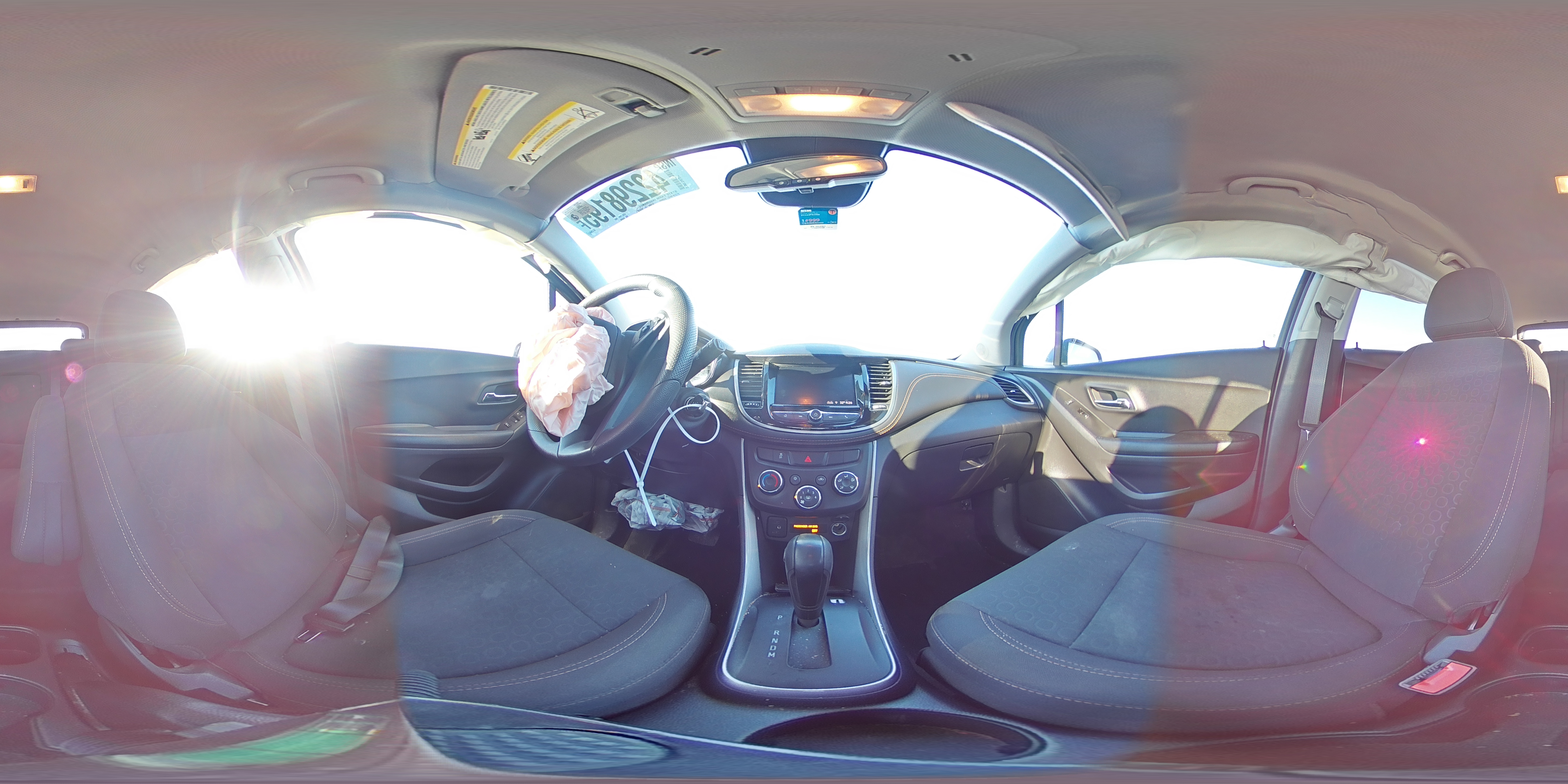 2022 Chevrolet Trax - Image 15