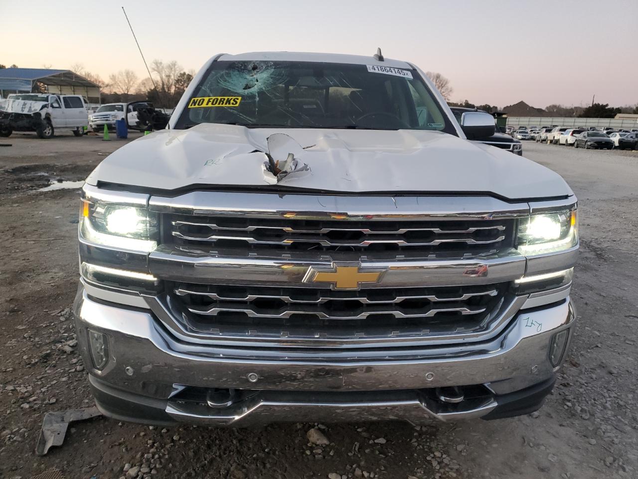 2018 Chevrolet Silverado - Image 5