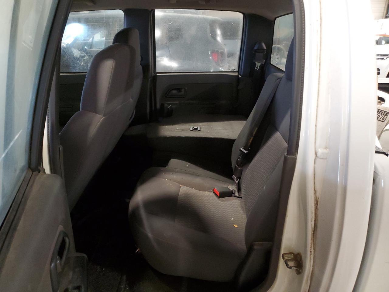 2006 Chevrolet Colorado - Image 11