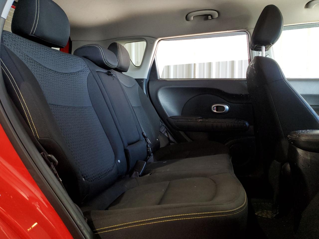 2016 Kia Soul - Image 11