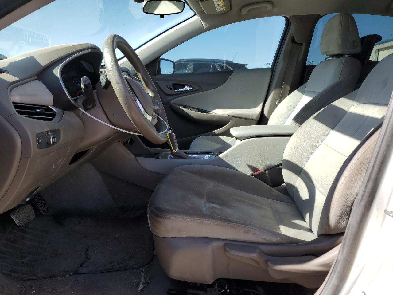 2018 Chevrolet Malibu - Image 7
