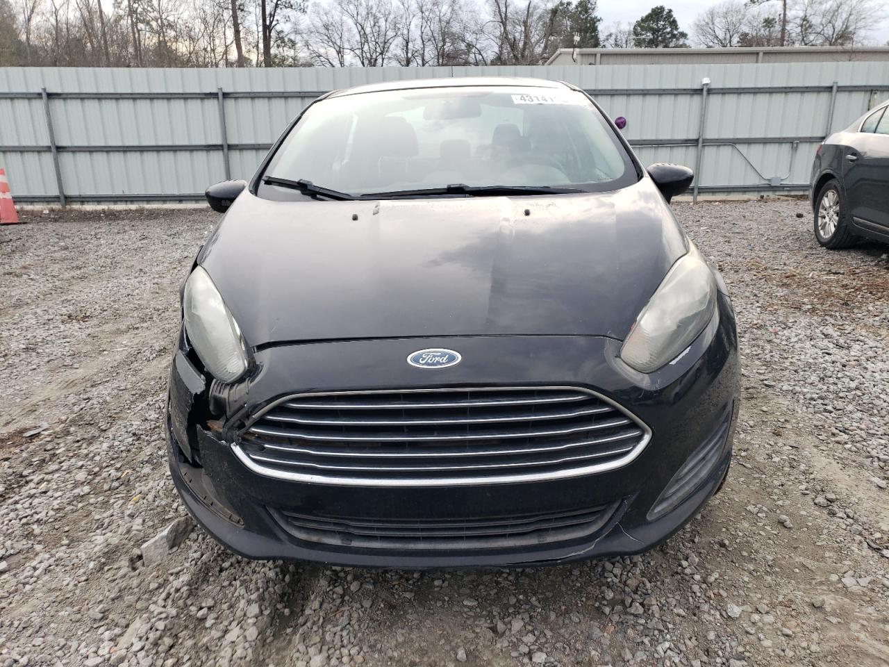 2017 Ford Fiesta - Image 5