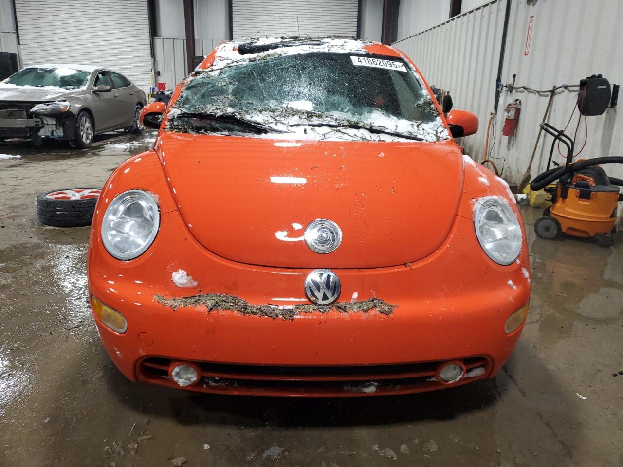 2002 Volkswagen Beetle - Image 5