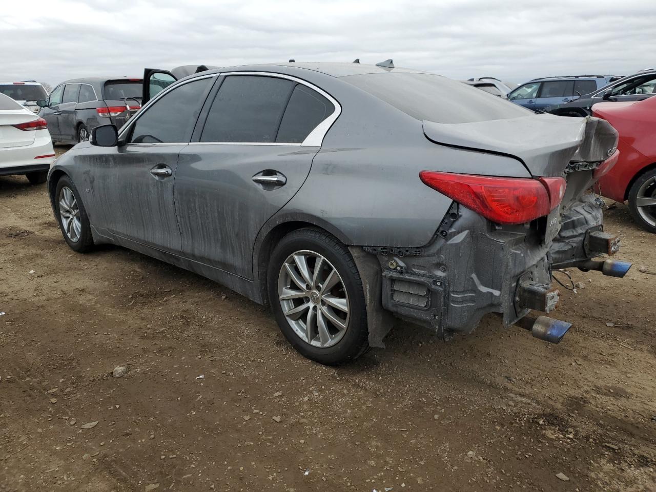 2015 Infiniti Q50 - Image 2