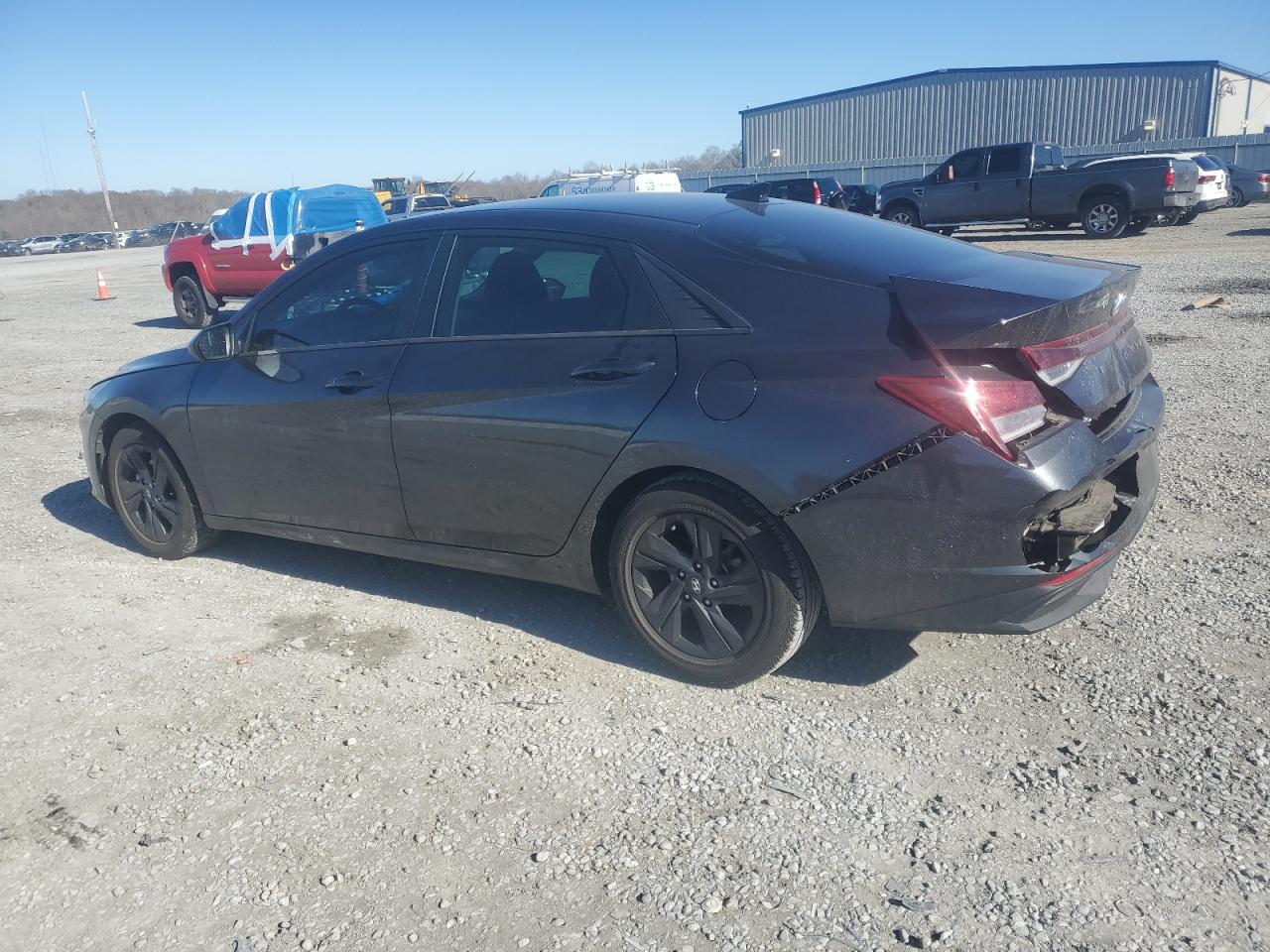 2021 Hyundai Elantra - Image 2