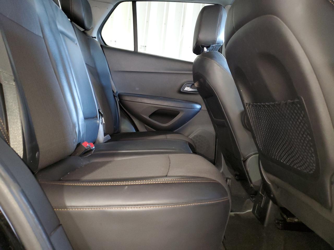 2020 Chevrolet Trax - Image 11