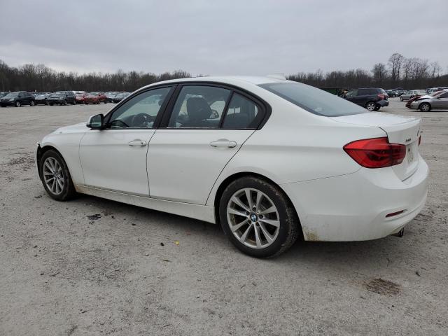 BMW 3 SERIES 2018 Белы
