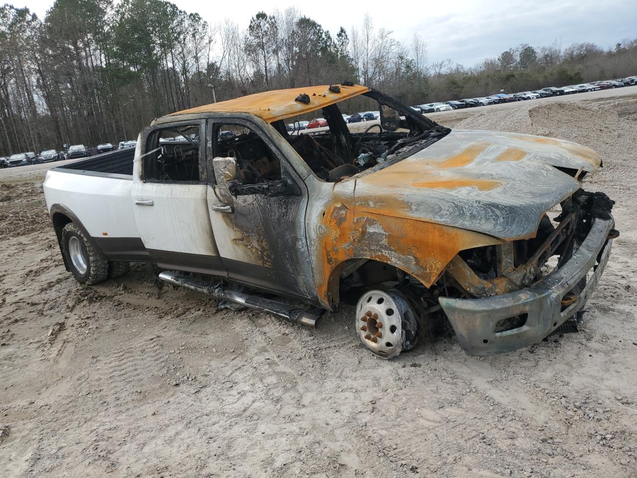 2018 RAM 3500 - Image 4