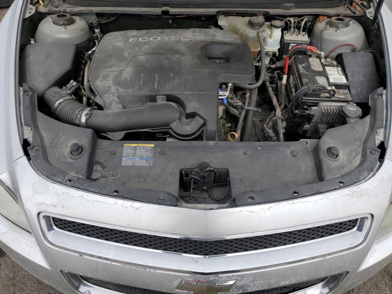2009 Chevrolet Malibu - Image 11
