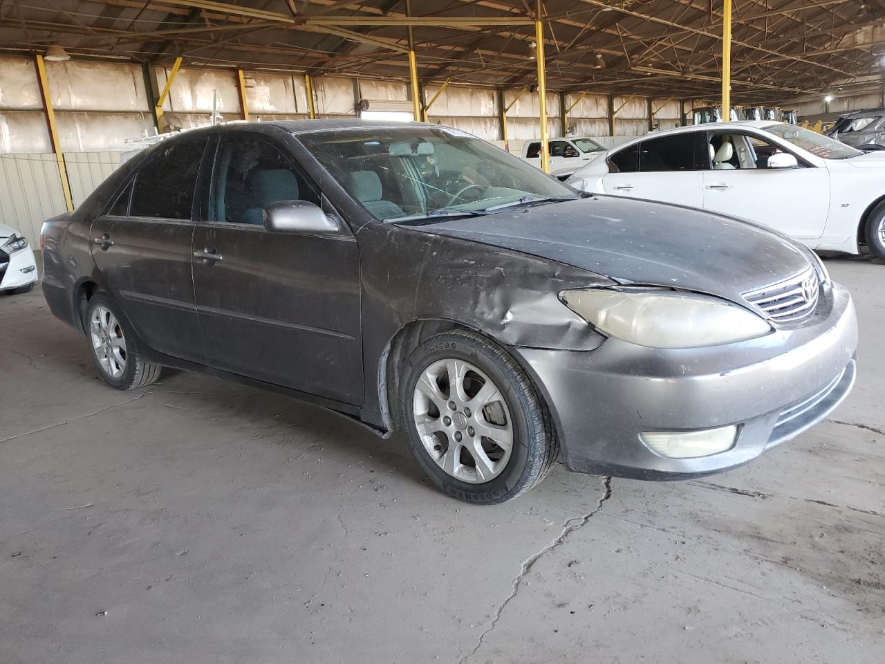 2006 Toyota Camry - Image 4