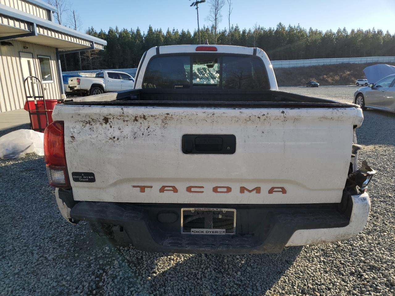 2020 Toyota Tacoma - Image 6