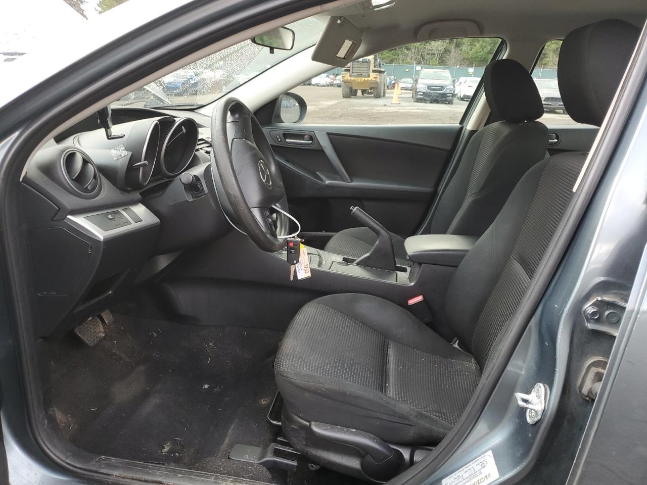 2013 Mazda 3 - Image 7