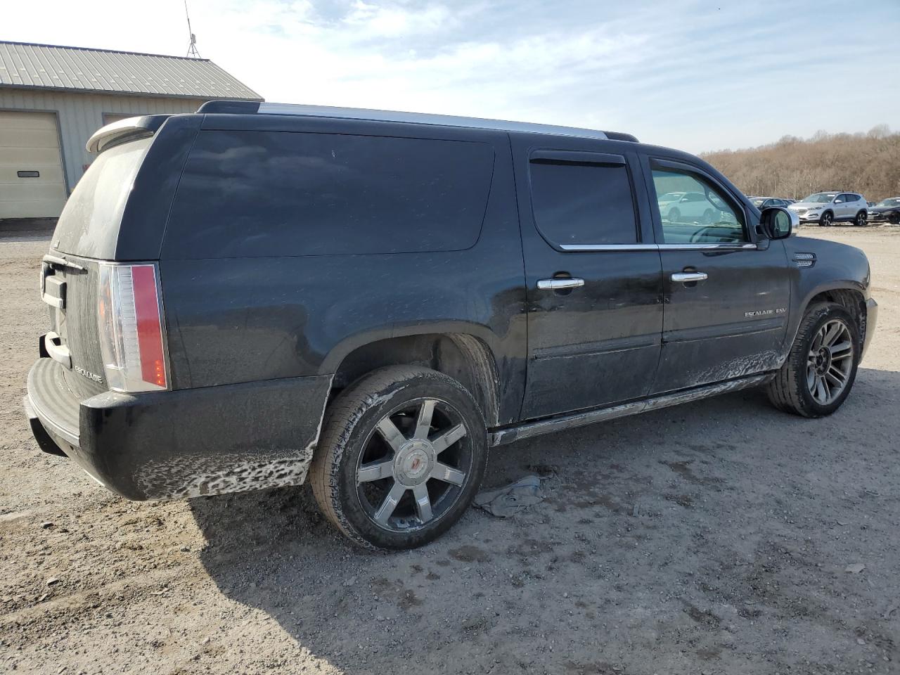 2013 Cadillac Escalade - Image 3