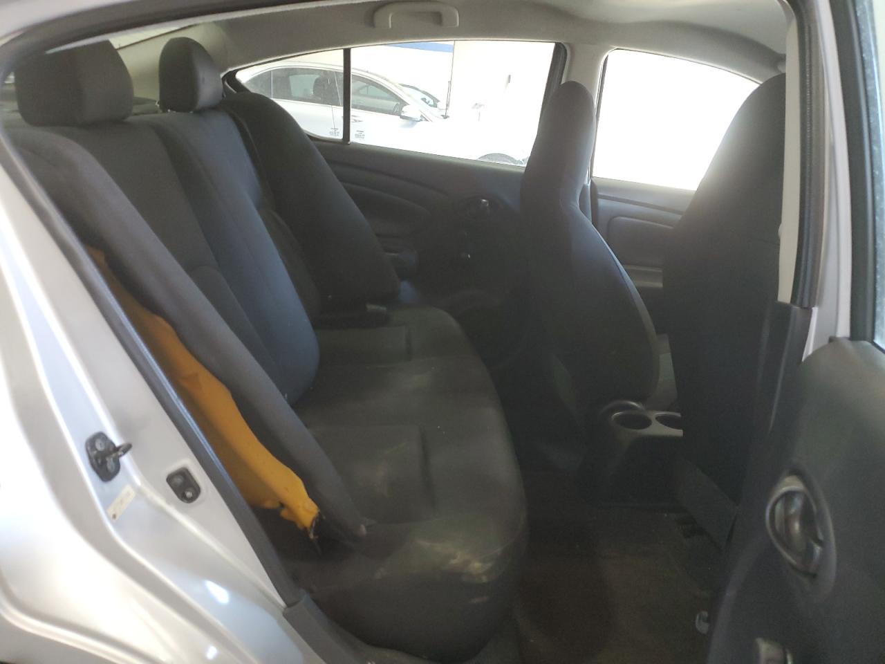 2015 Nissan Versa - Image 10