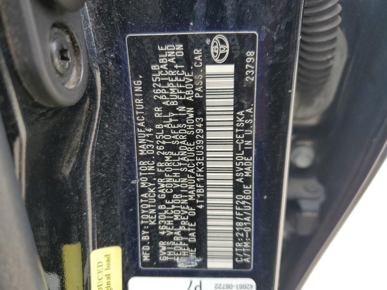 2014 Toyota Camry - Image 12