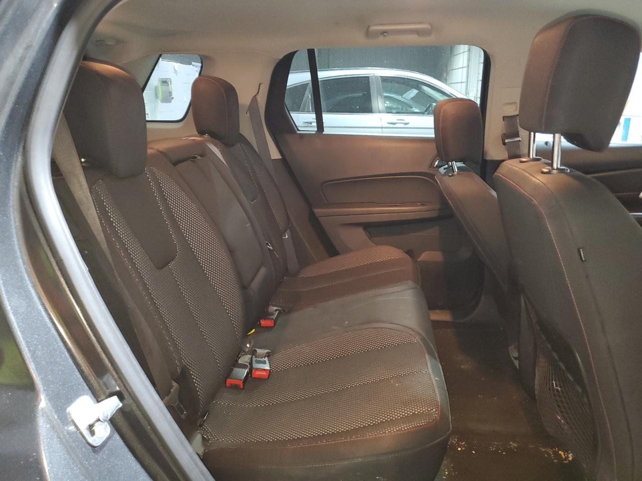 2017 GMC Terrain - Image 11