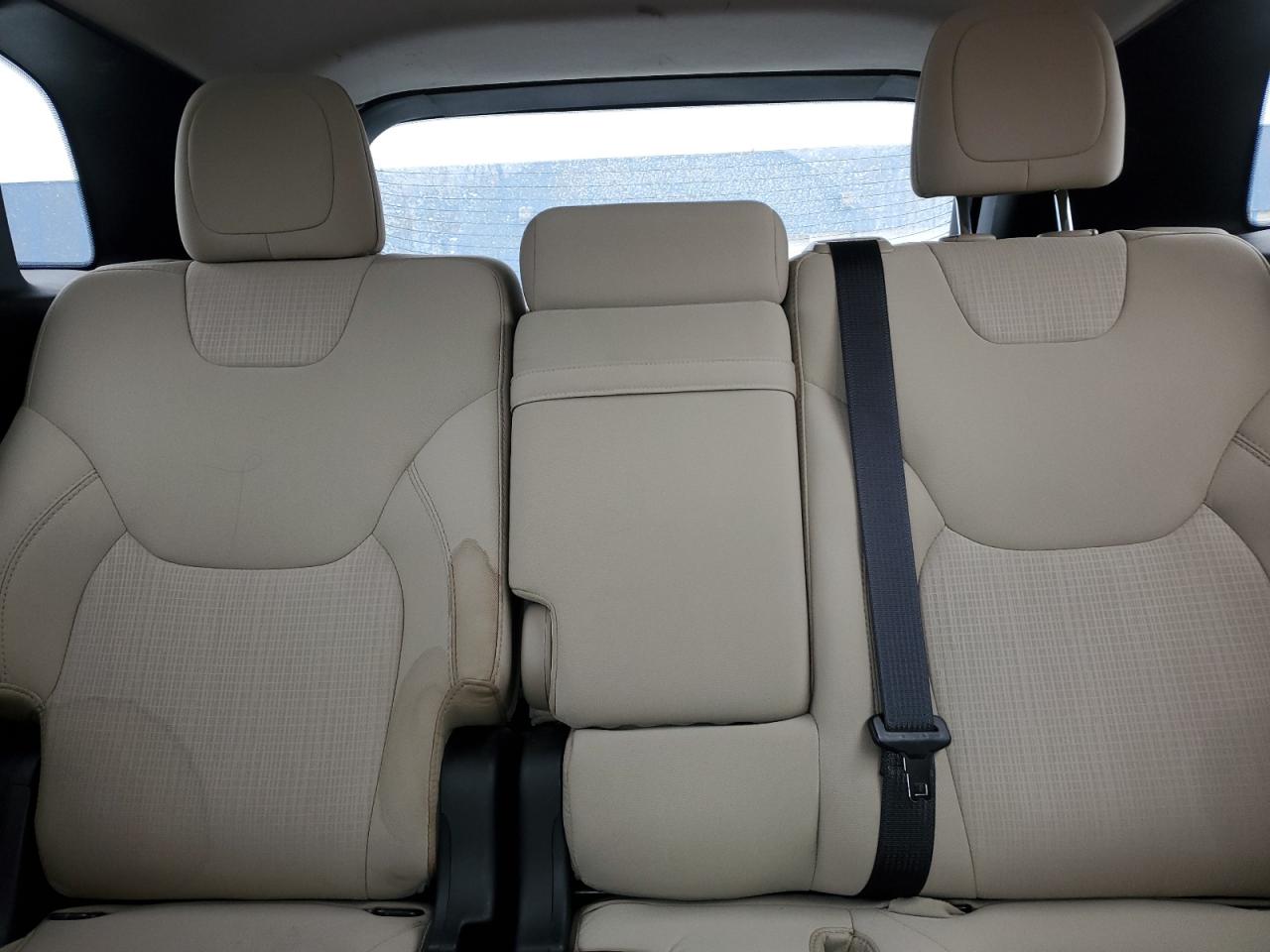 2016 Jeep Grand Cherokee - Image 10