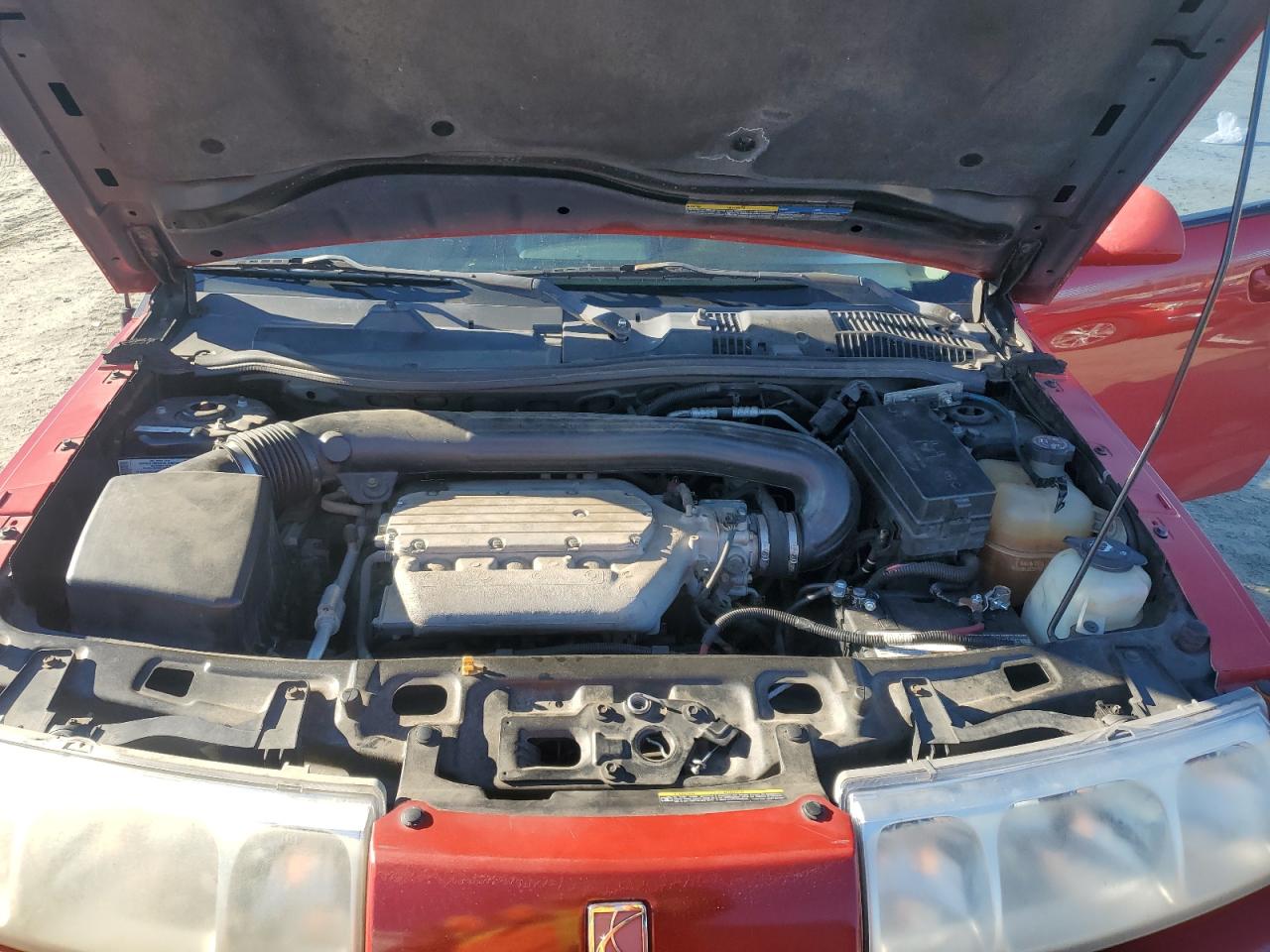 2005 Saturn VUE - Image 13