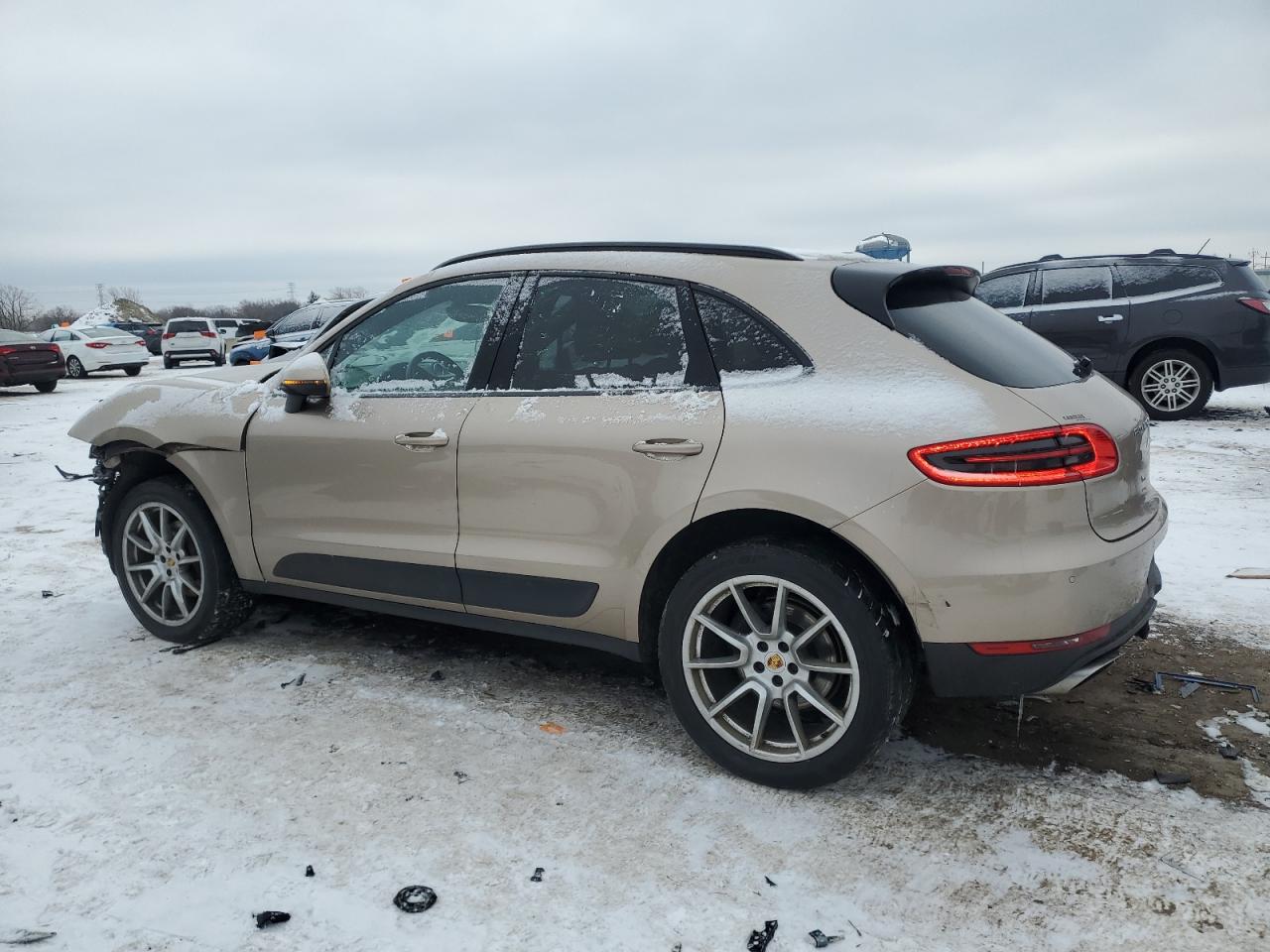 2018 Porsche Macan - Image 2
