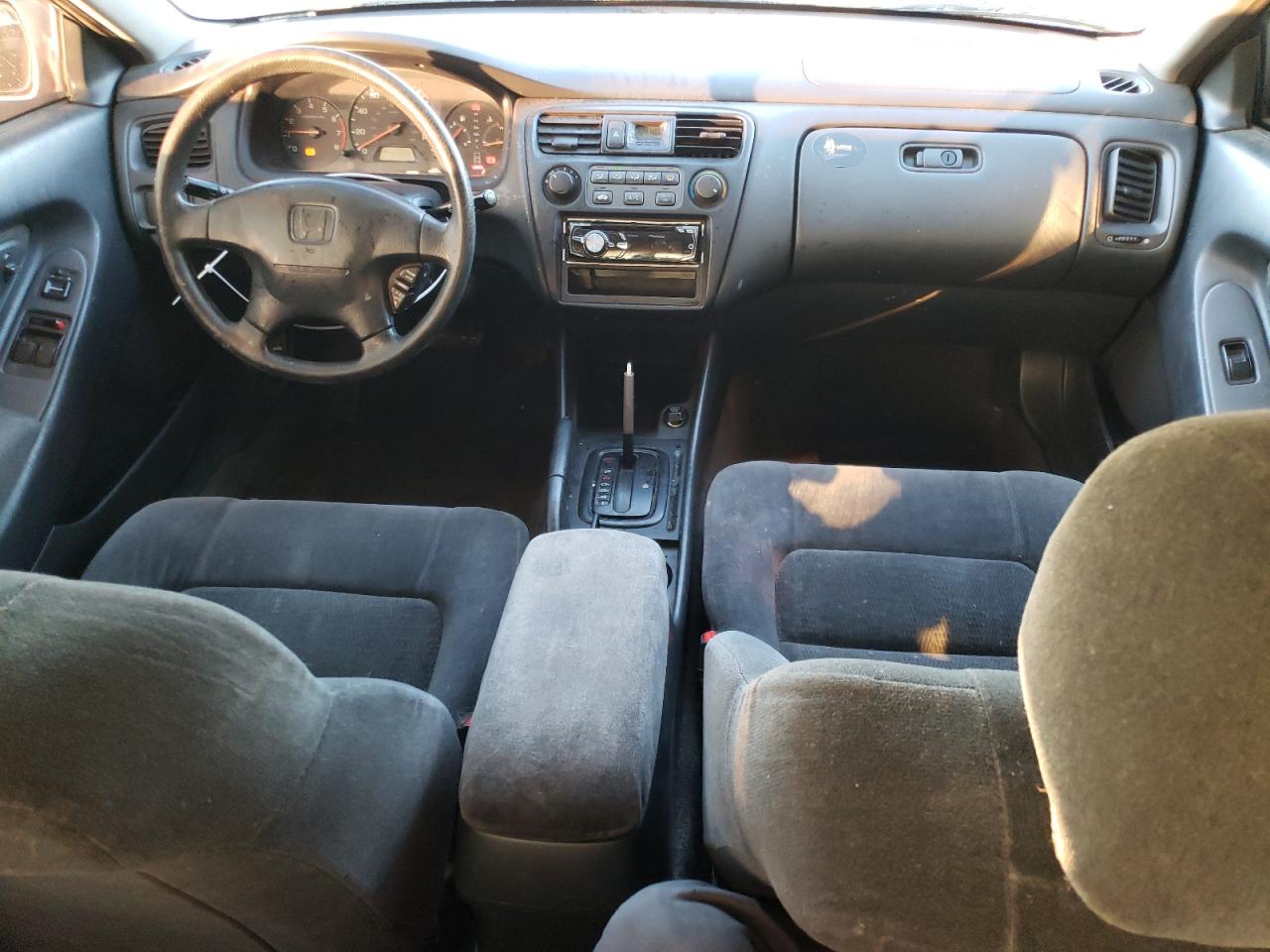 1998 Honda Accord - Image 8