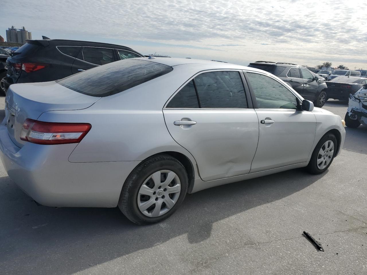 2010 Toyota Camry - Image 3