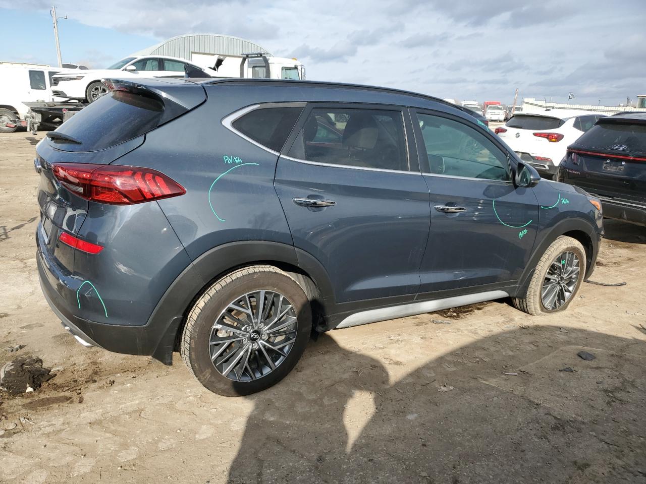2021 Hyundai Tucson - Image 3