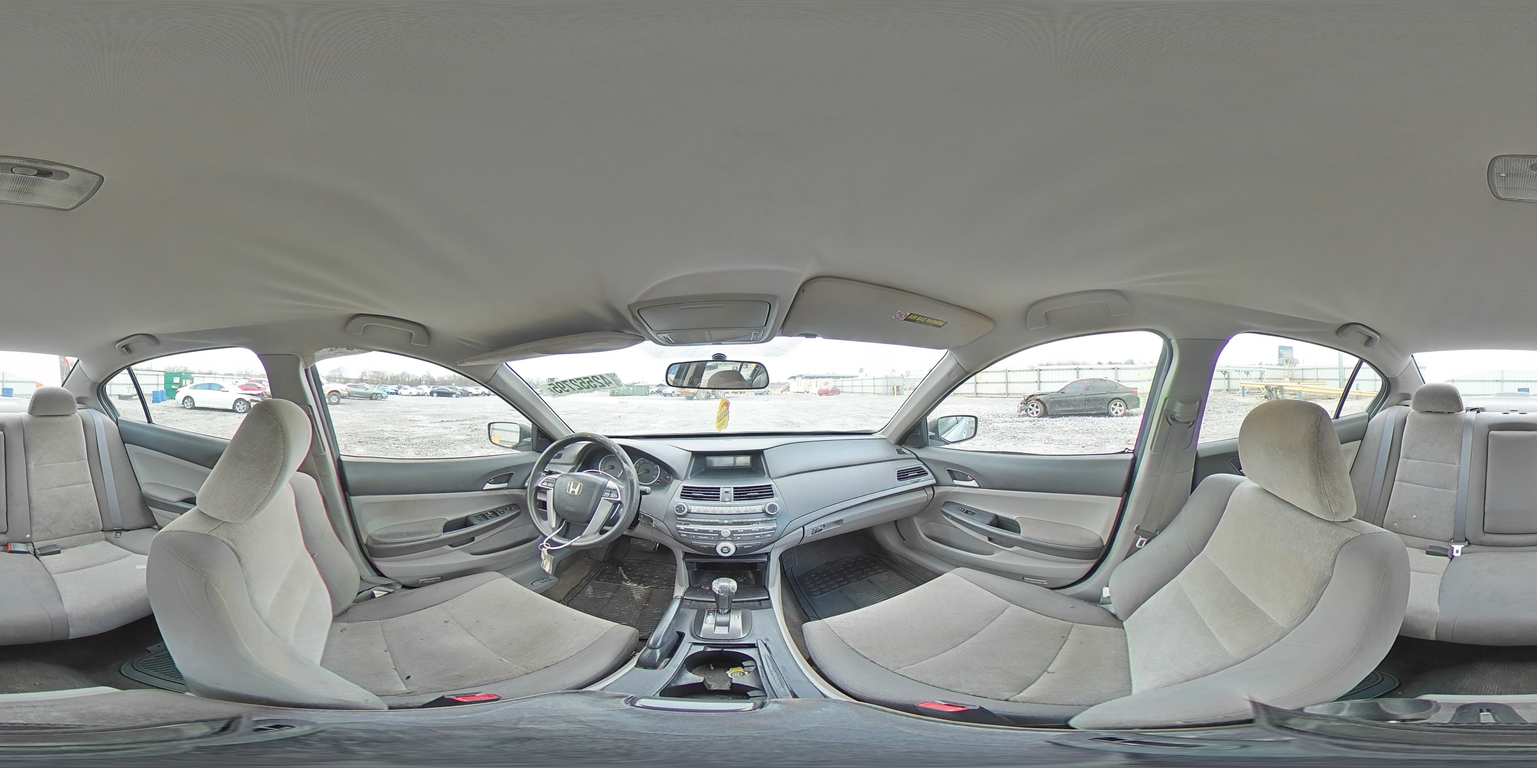 2010 Honda Accord - Image 13